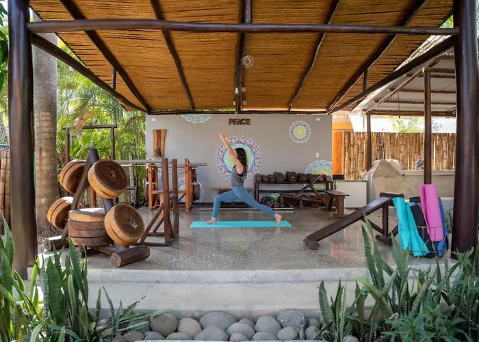 Pipe House Hostel Playa Grande