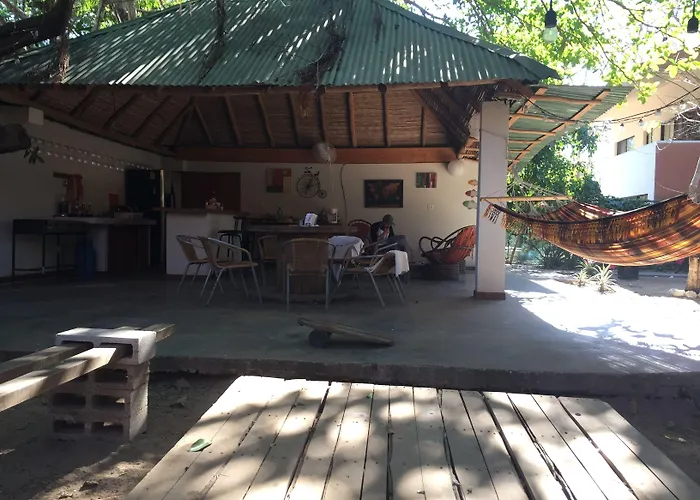 Hostel Pipe House
