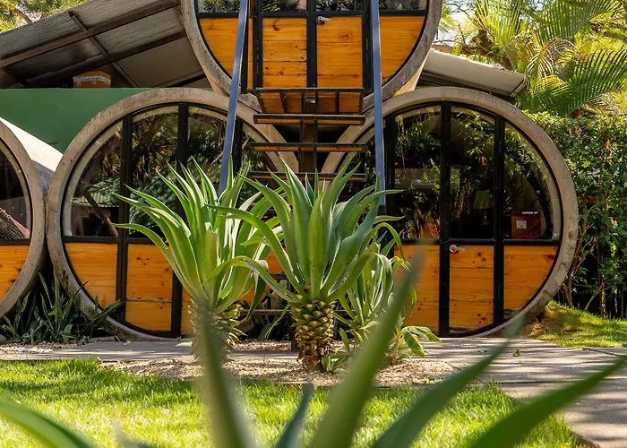 Pipe House * Playa Grande