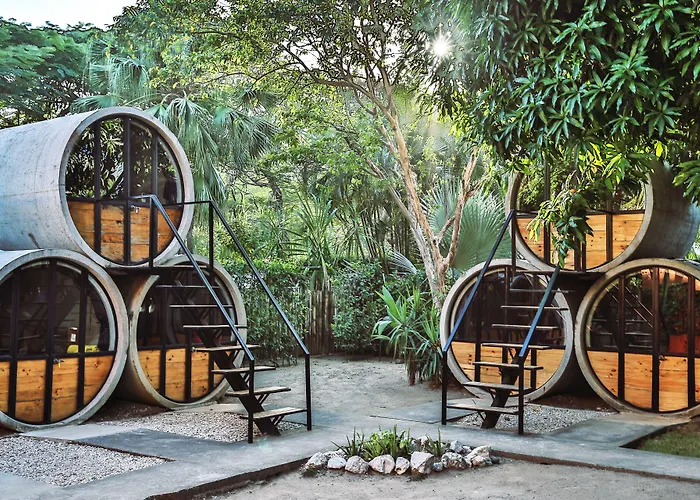 Hostel Pipe House Playa Grande